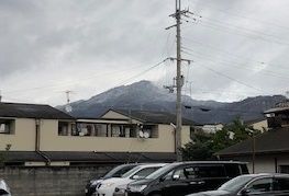 雪被る比叡