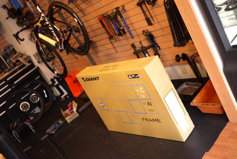 GIANT国内限定10本のフレームセットが入荷！ : SBC 新着情報