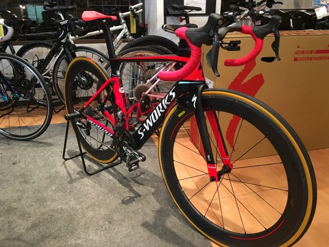 【フレーム、クランク、ハンドル、ステム、サドルのみ】S-WORKS VENGE フレーム、クランク、ハンドル、ステム、サドルのみ】S-WORKS