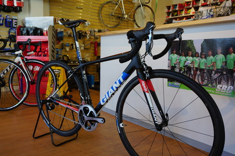 50台限定”GIANT TCR ADVANCED SL TEAM 買い卸値 TCR 「取りに来られる方限定」GIANT 自転車本体