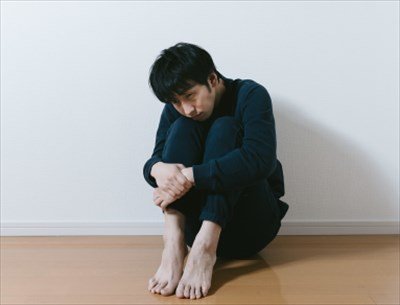 【悲報】ワイひきこもり 女子にもう学校来ないでね
