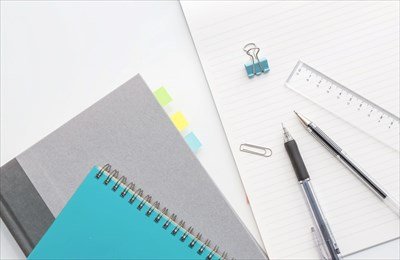 ワイ予備校生、宿題が終わらず・・・