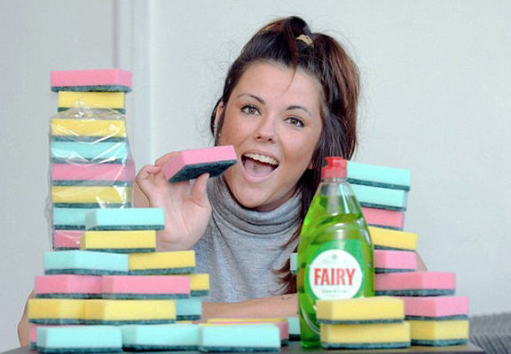 UNILAD-sponge-eat-WEB81879