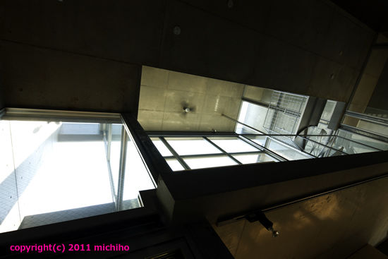 http://livedoor.blogimg.jp/scribble02/imgs/2/3/23428690.jpg