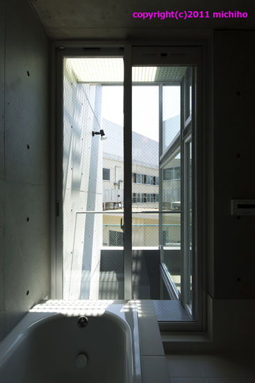 http://livedoor.blogimg.jp/scribble02/imgs/6/2/62b99f8f.jpg