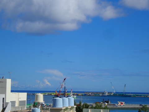 P8300934