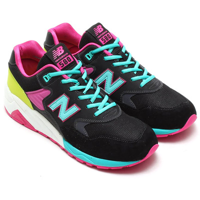 注目のコラボ！！！【HUF X SKATE MENTAL ALARM CLOCK】が到着しており