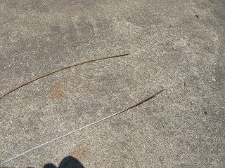 戻りアクセルワイヤー