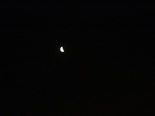月