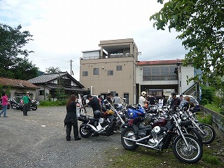 長瀞屋駐車場
