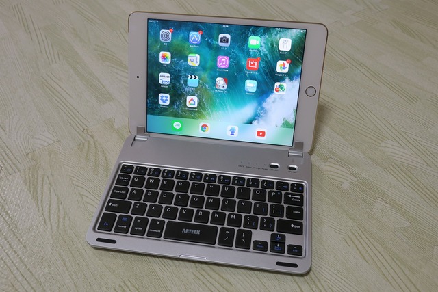 iPad Mini4用Bluetoothキーボードフォリオケースカバー (7)