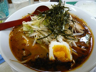 カレーラーメンチーズ入り