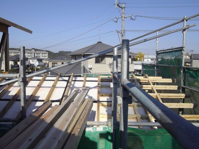 重富の家・屋根仕舞い
