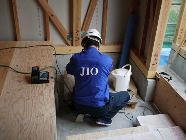 重富の家・JIO検査員