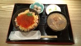 鮭イクラ親子丼