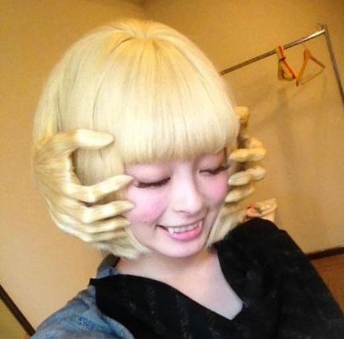 hair_styles_we_wont_be_seen_dead_with_04