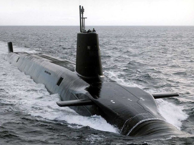 原子力潜水艦