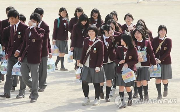 韓国を訪れた日本人修学旅行生