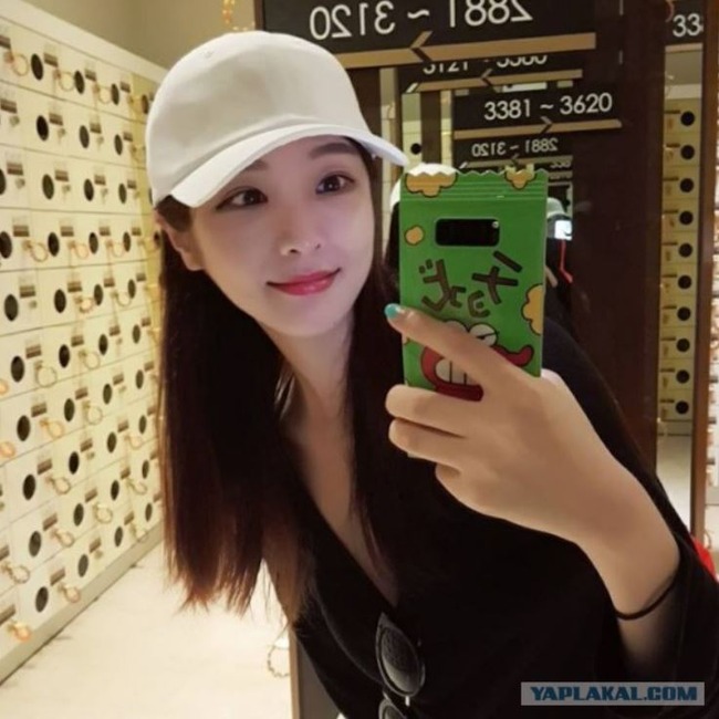 韓国で最も美しい美人講師パク・ヒョンソンさん