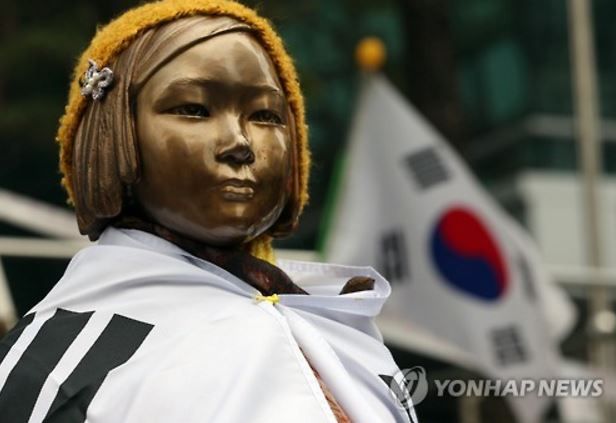 韓国の慰安婦少女像