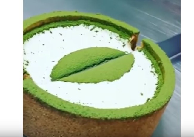 クリーム抹茶ケーキ