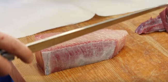 寒ブリの切り身