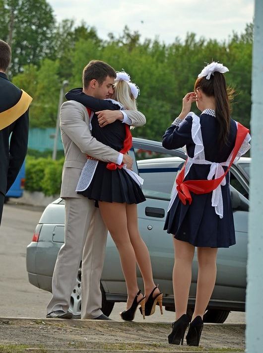 러시아 여고생 졸업식 풍경 Mlbpark