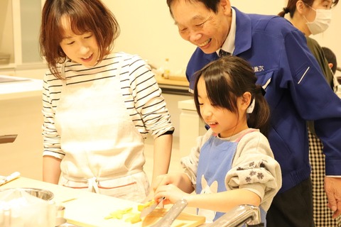 研いだ包丁で調理⑤