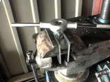 F-fork-caliper_shaft2a