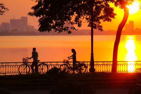 sunset-1671353_1920