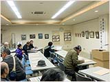 1鳥取市立図書館での剪画展示