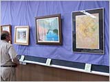 母校での剪画展示