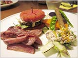 美しくおいしいベジタブルライスバーガー
