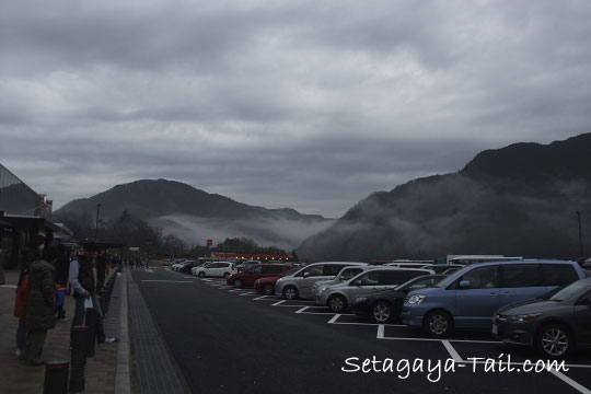 blg120318_10