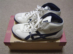 m_onitsuka