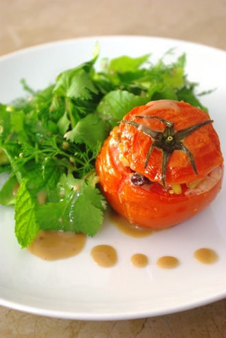 2017.04.12 stuffed tomato salad