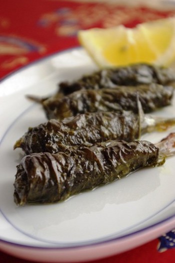 2009.06.16 sardines in vine leaves1