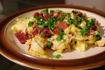 2011.10.23 pastourma with eggs