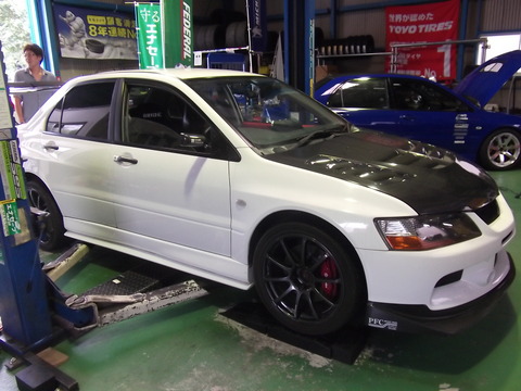 CT9A ランエボ9MR レイル アンダーパネル : SHAFTの