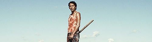 2012y08m11d_235437859