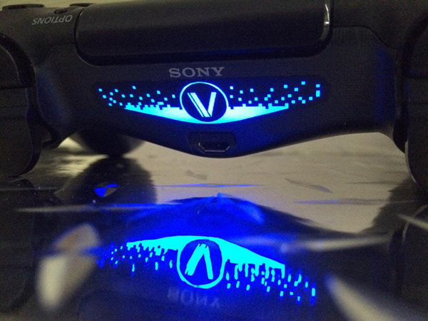 playstation-4-dualshock-4-light-bar-decal-by-flaming-toast