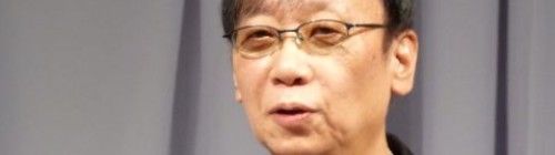 2012y08m26d_165012625