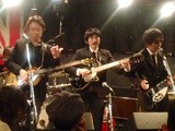 b8e1f203.jpg