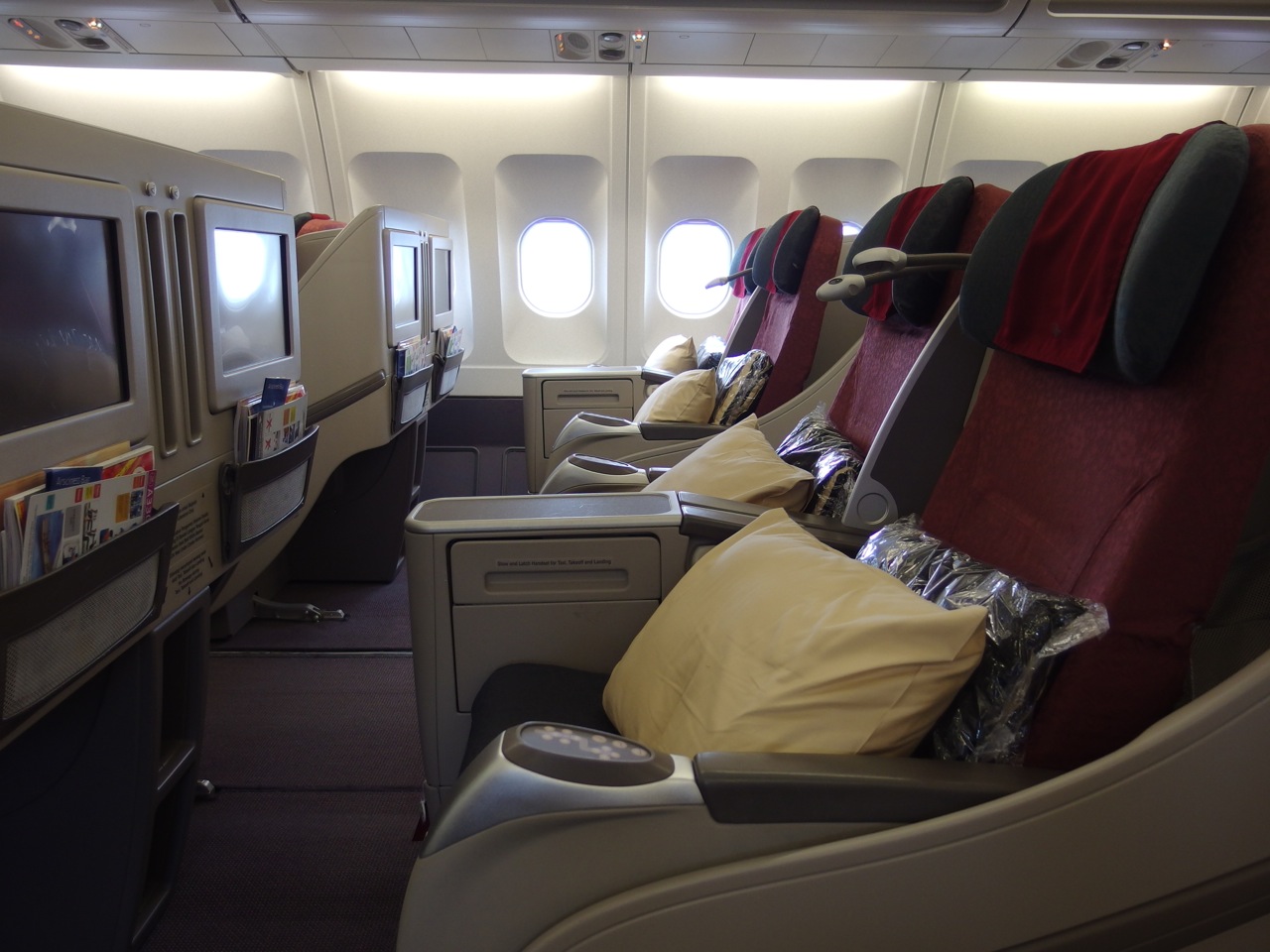 ガルーダインドネシア航空ビジネスクラス 会社員の海外１人旅