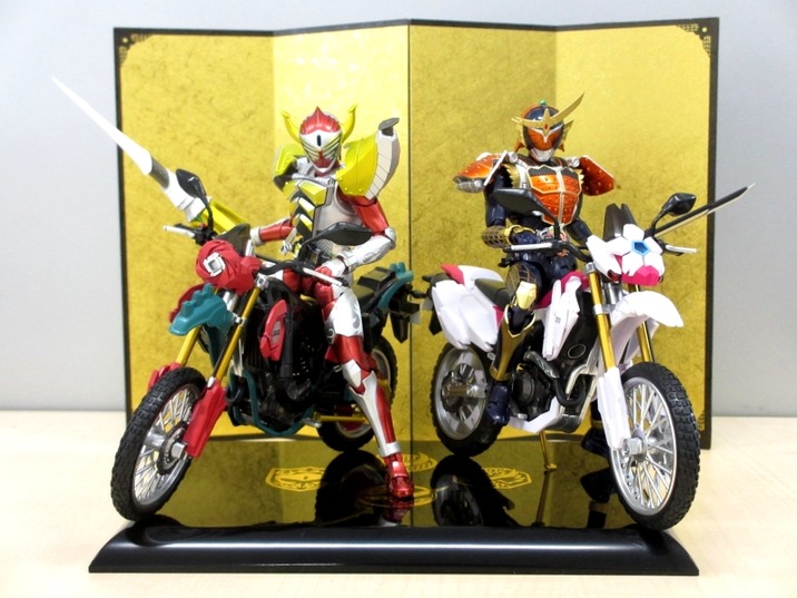 フィギュアーツ　仮面ライダー鎧武　セット 抽選販売】S.H.Figuarts 仮面ライダー鎧武 パインアームズ