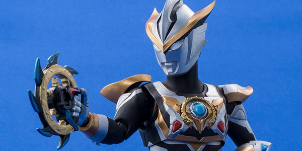 仮面ライダーS.H.Figuarts ウルトラマンルーブ