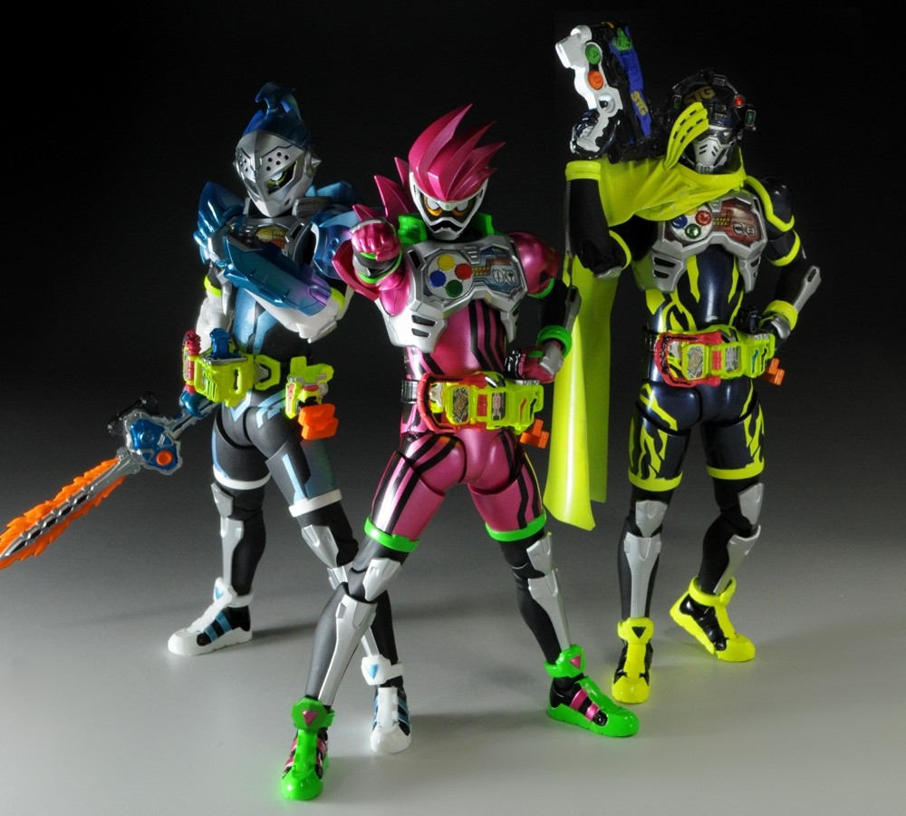 アイム ア 「S.H.Figuarts 仮面ライダー」！「エグゼイド」「ブレイブ