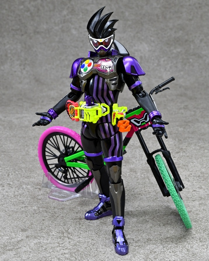 S.H.Figuarts 仮面ライダーゲンム アクションゲーマーレベル2