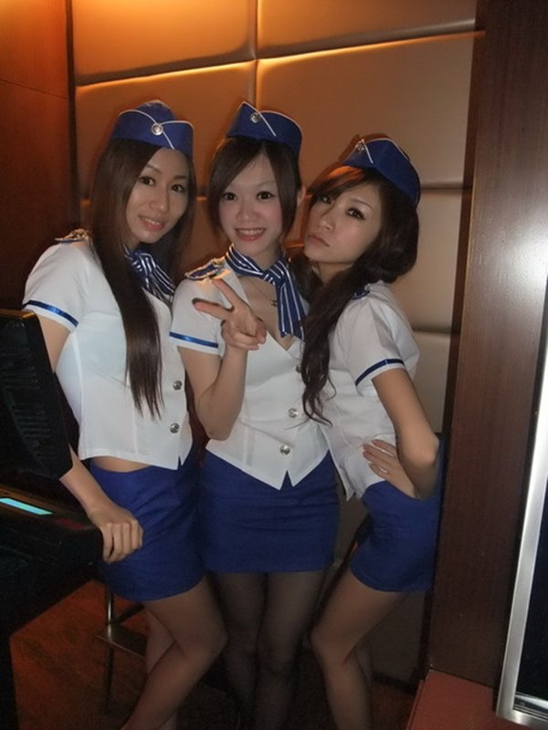 コスプレセクキャバ嬢のお仕事中写メ (23)