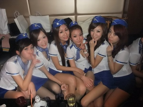 コスプレセクキャバ嬢のお仕事中写メ (19)